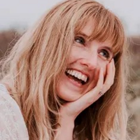 Autor Claire Daverley