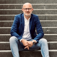 Autor Pierre Lagrange