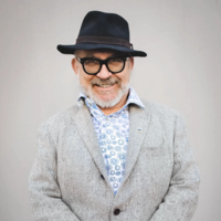 Autor Sandrone Dazieri