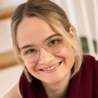Autor Clara Riva