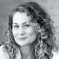 Autor Danielle Valentine